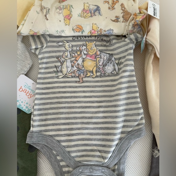 Baby Girl Disney Outfits Bundle - Picture 4 of 5